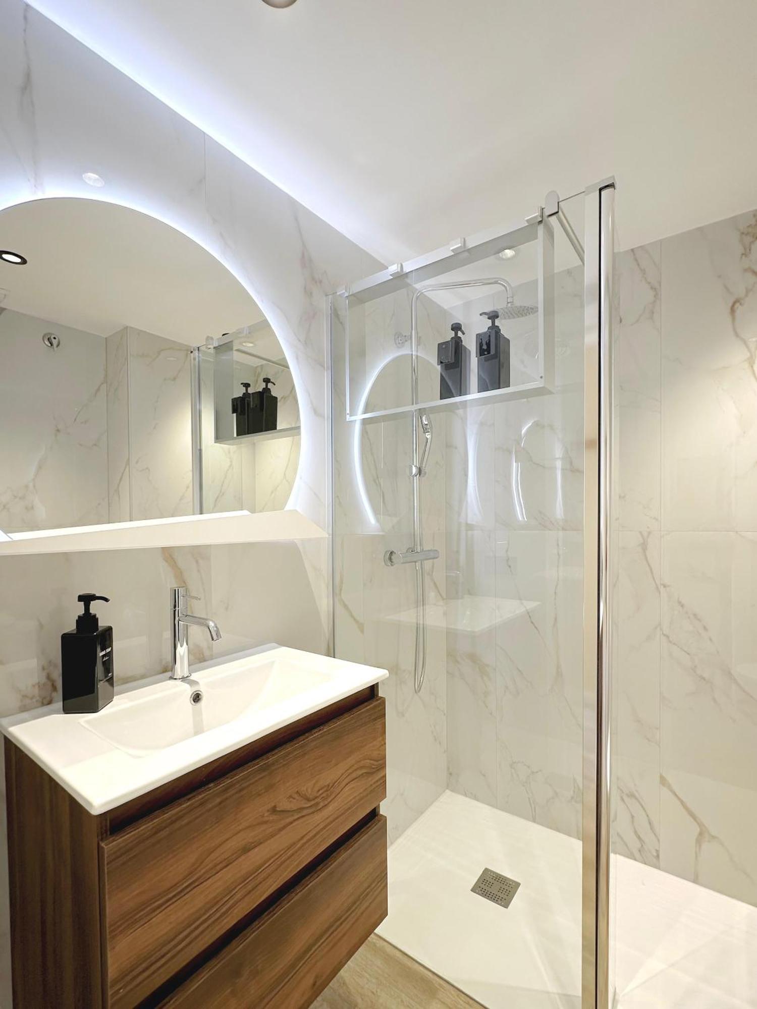 Penthouse On The Beach Емпуриабрава Екстериор снимка