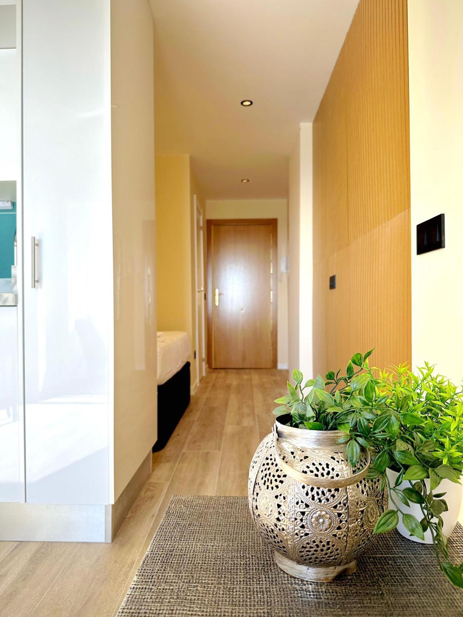 Penthouse On The Beach Емпуриабрава Екстериор снимка